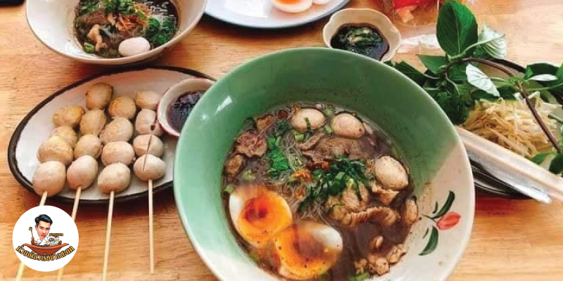 ทานฟรี 1 ชาม (มูลค่า 19 บาท) เมื่อทานครบ 10 ชาม ที่นายเอกก๋วยเตี๋ยวเรือบางสะแก สาขาท่าข้าม